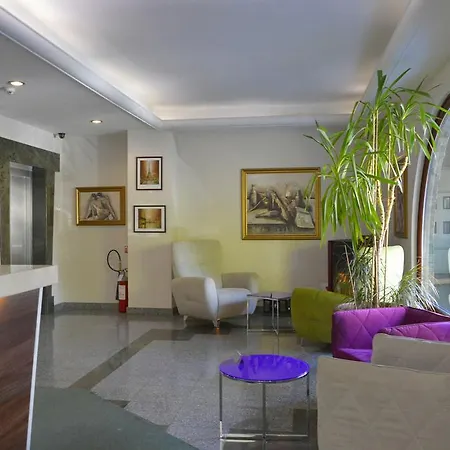 Modern Boutique 3*